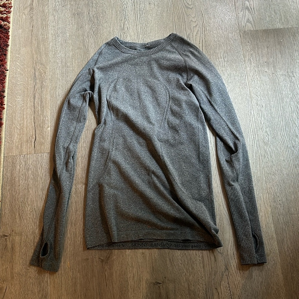 Lululemon shirt